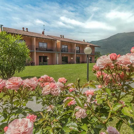 Brezza Del Lario Monolocale Con Giardino Διαμέρισμα *