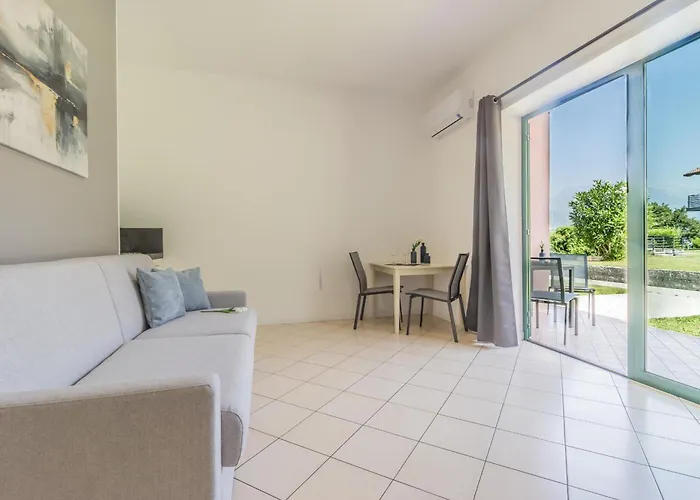 شقة Brezza Del Lario Monolocale Con Giardino 03-04-07-08