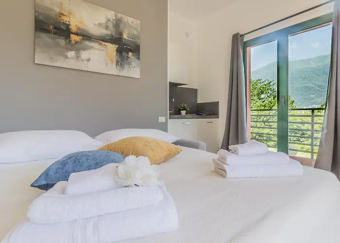 Brezza Del Lario Monolocale Con Giardino 03-04-07-08